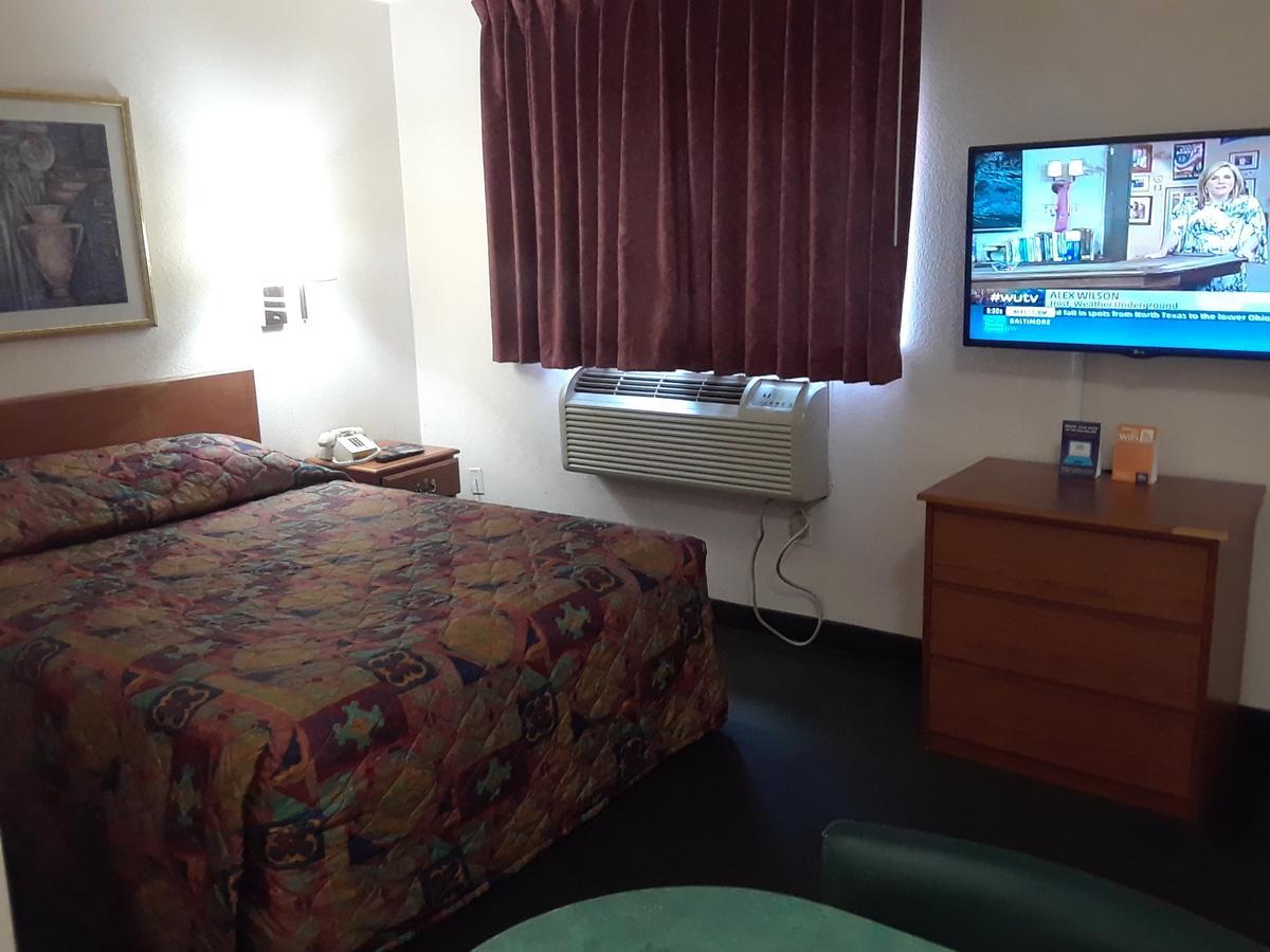 Intown Suites Houston Intercontinental Exteriör bild
